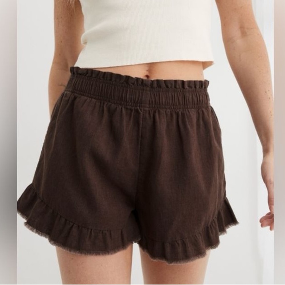 Aerie linen ruffle shorts